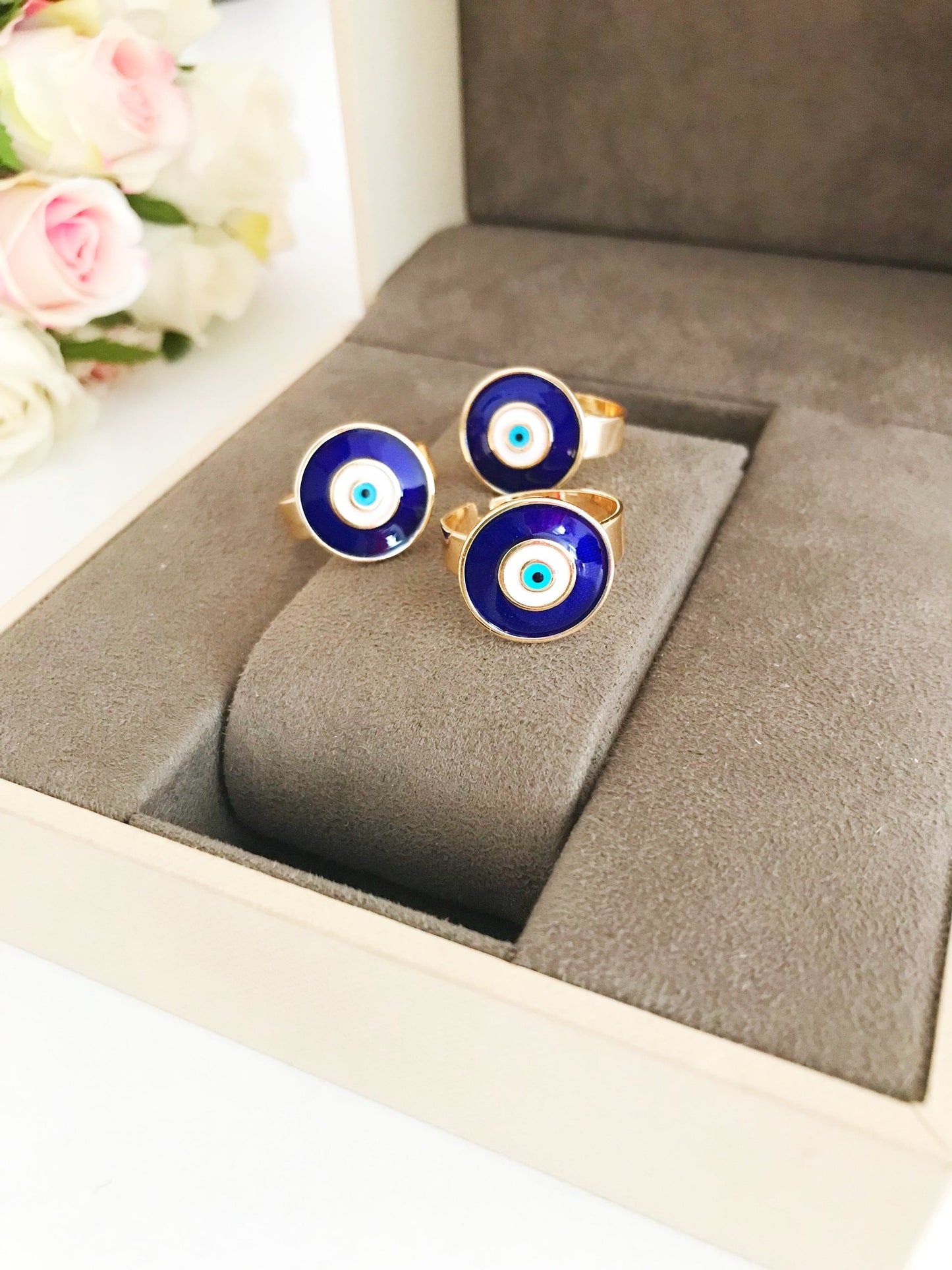 Adjustable blue evil eye ring
